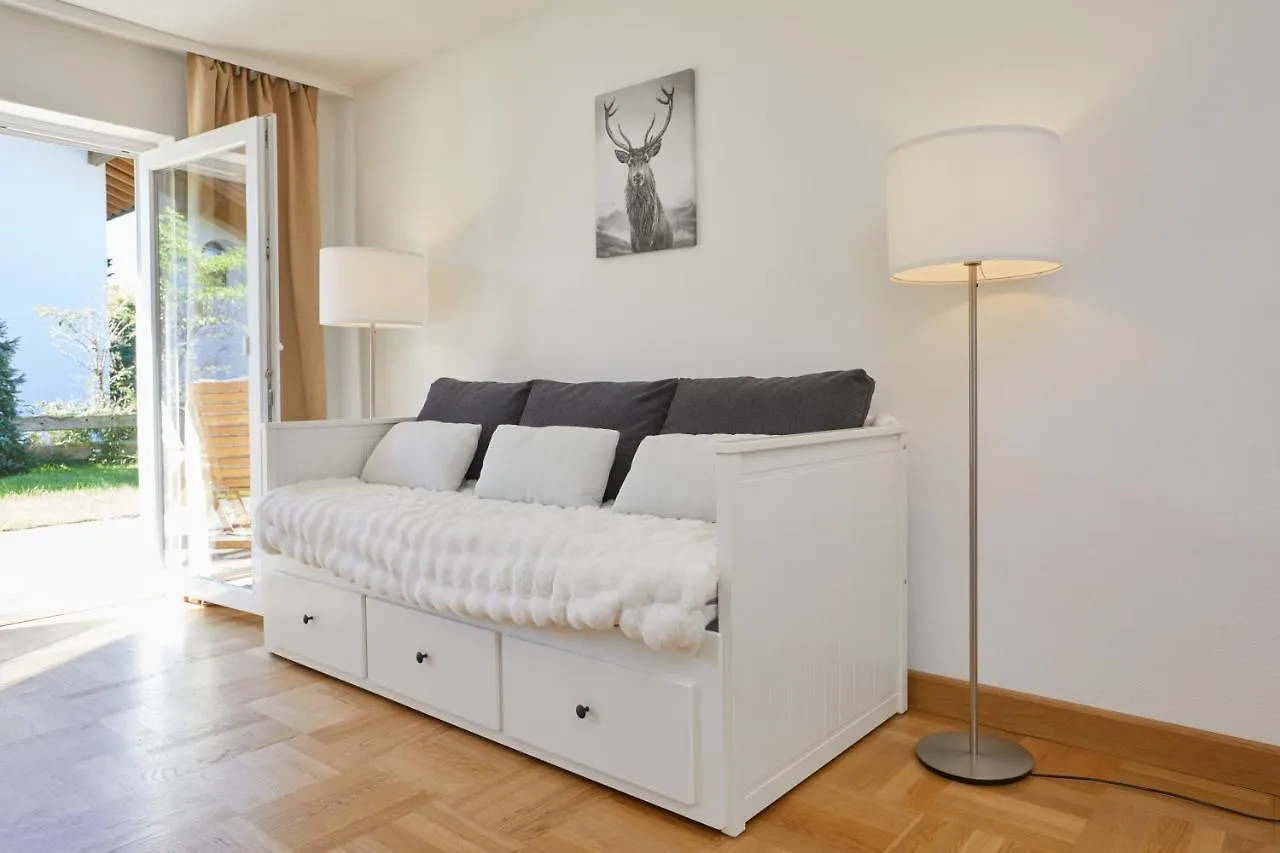 Ferienwohnung Zum Hirschgarten Krün